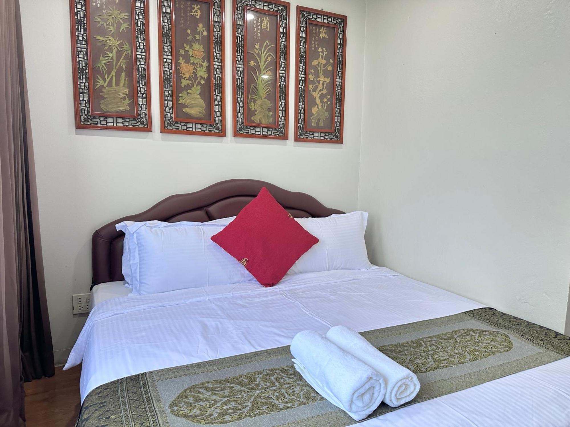 Longzhu Guesthouse Bangkok Bagian luar foto